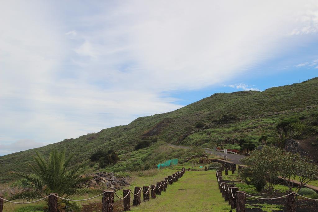 Mocanal Casa Rural La Hojalata מראה חיצוני תמונה